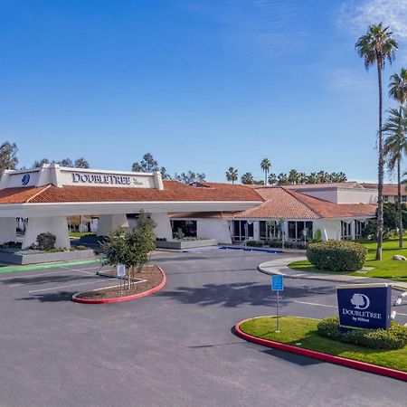Doubletree By Hilton Bakersfield Hotel Exterior foto