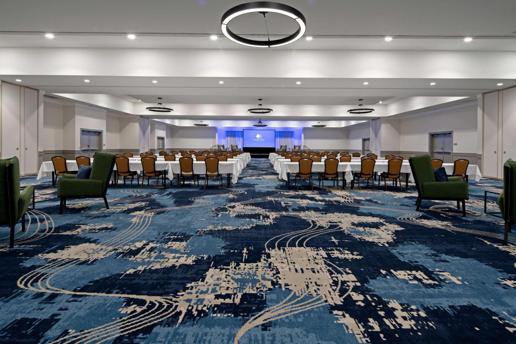 Doubletree By Hilton Bakersfield Hotel Exterior foto