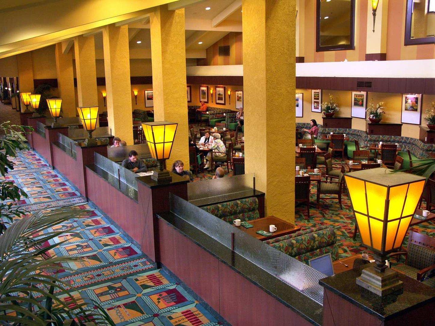 Doubletree By Hilton Bakersfield Hotel Exterior foto